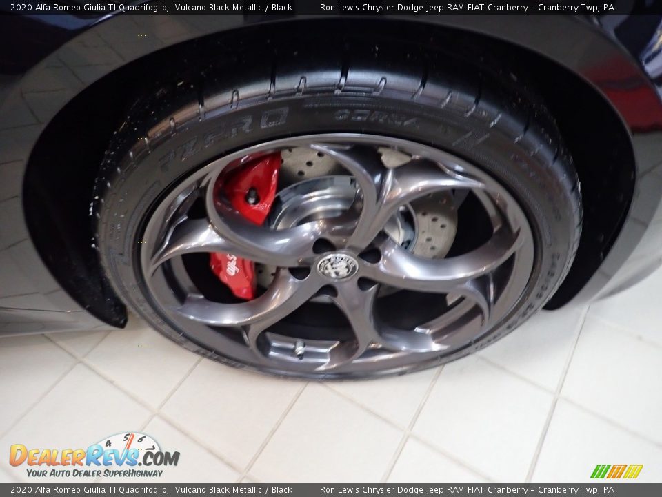 2020 Alfa Romeo Giulia TI Quadrifoglio Wheel Photo #9