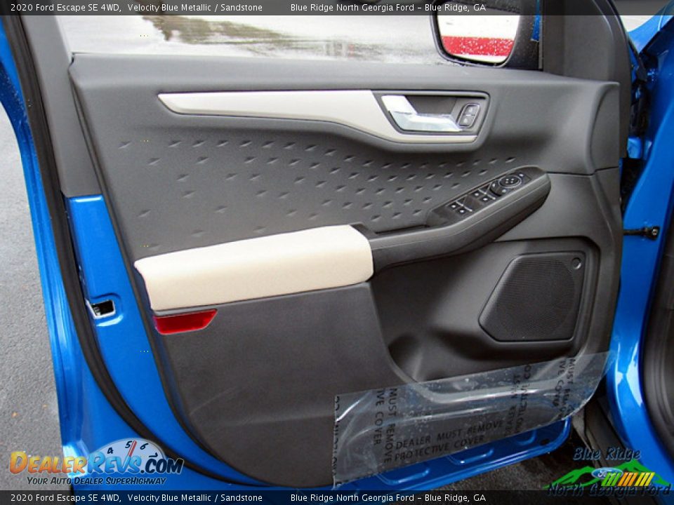 2020 Ford Escape SE 4WD Velocity Blue Metallic / Sandstone Photo #26