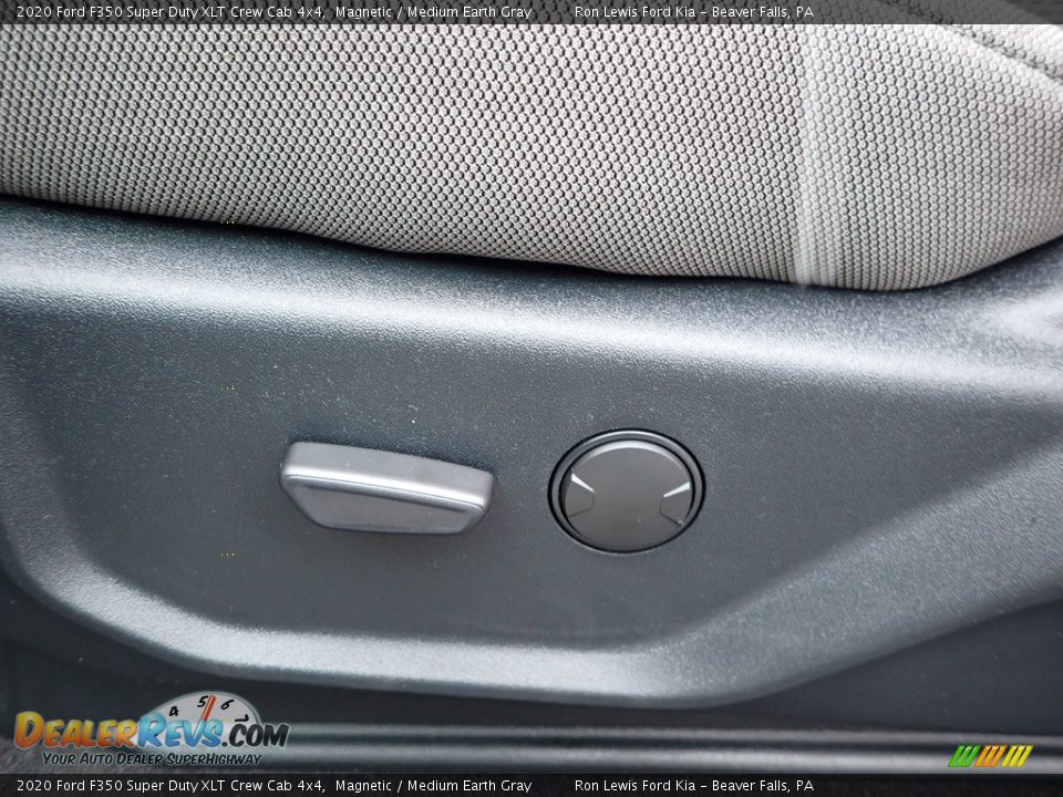 2020 Ford F350 Super Duty XLT Crew Cab 4x4 Magnetic / Medium Earth Gray Photo #11