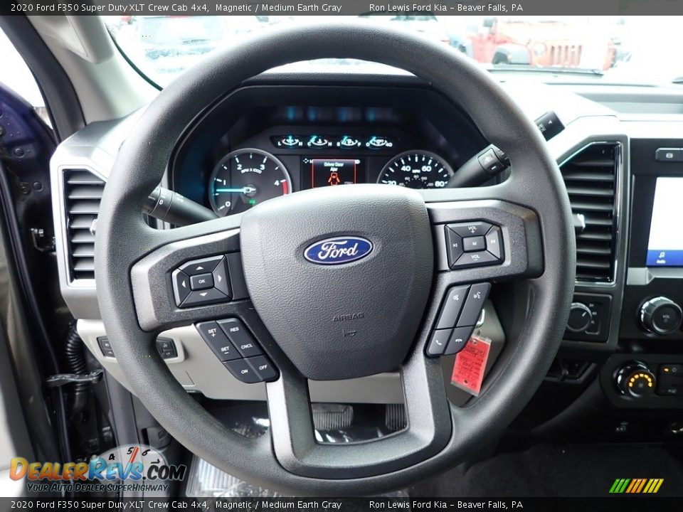 2020 Ford F350 Super Duty XLT Crew Cab 4x4 Steering Wheel Photo #16