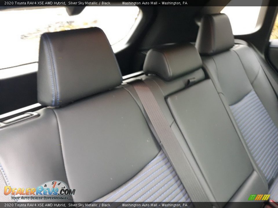 2020 Toyota RAV4 XSE AWD Hybrid Silver Sky Metallic / Black Photo #36