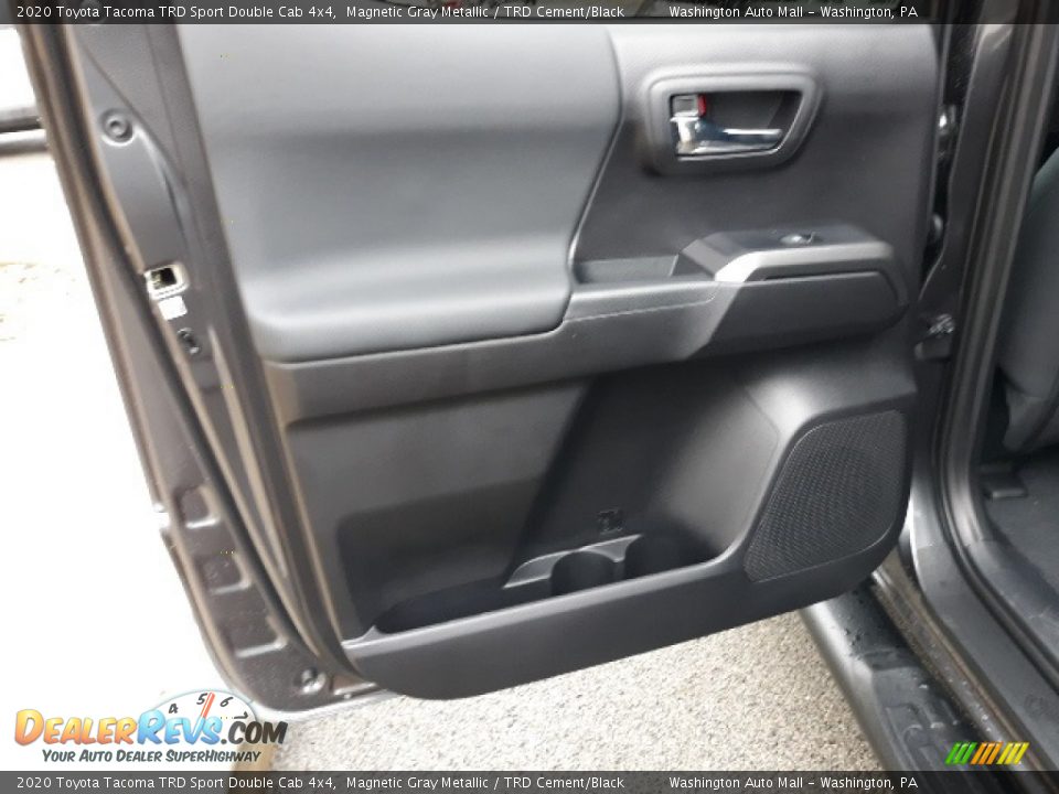 2020 Toyota Tacoma TRD Sport Double Cab 4x4 Magnetic Gray Metallic / TRD Cement/Black Photo #29