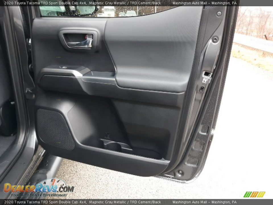 2020 Toyota Tacoma TRD Sport Double Cab 4x4 Magnetic Gray Metallic / TRD Cement/Black Photo #34