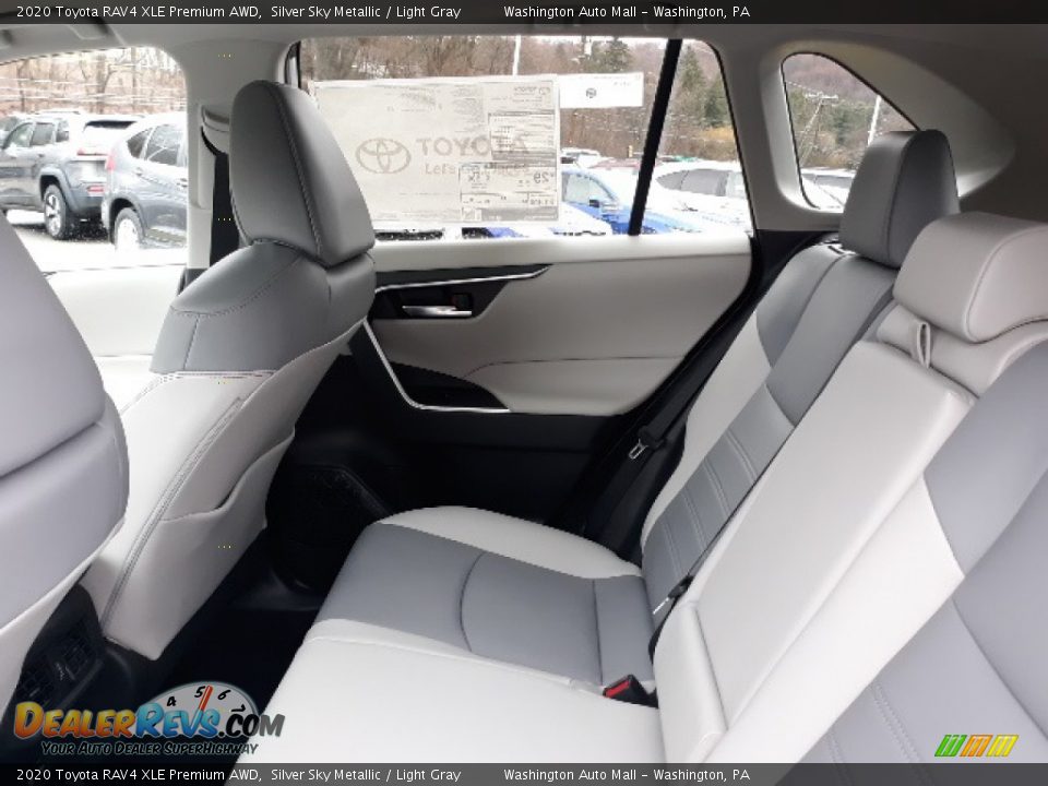 2020 Toyota RAV4 XLE Premium AWD Silver Sky Metallic / Light Gray Photo #29