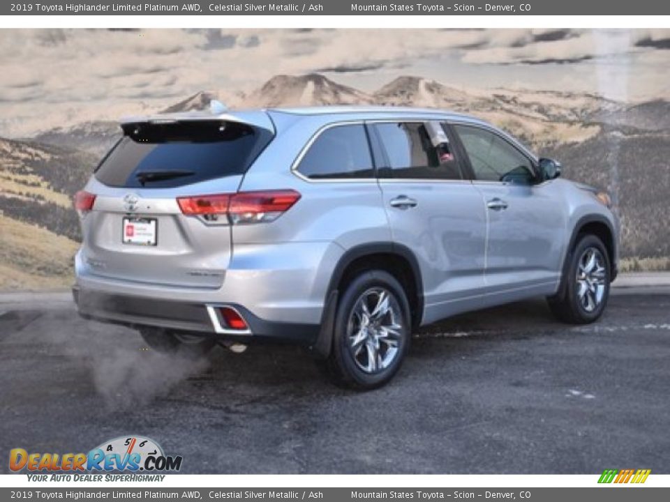 2019 Toyota Highlander Limited Platinum AWD Celestial Silver Metallic / Ash Photo #3