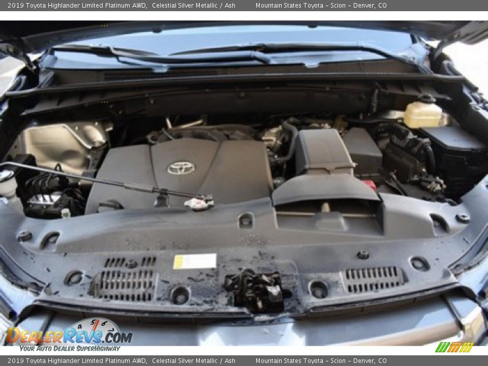 2019 Toyota Highlander Limited Platinum AWD Celestial Silver Metallic / Ash Photo #26