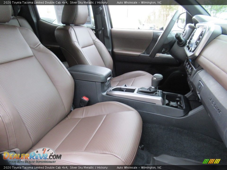 Front Seat of 2020 Toyota Tacoma Limited Double Cab 4x4 Photo #13