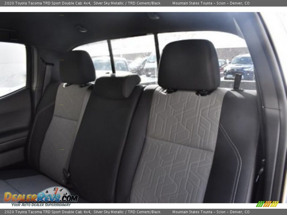 2020 Toyota Tacoma TRD Sport Double Cab 4x4 Silver Sky Metallic / TRD Cement/Black Photo #9