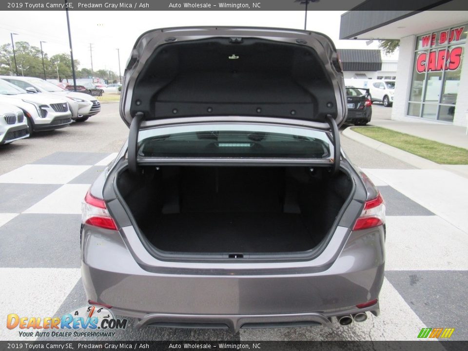 2019 Toyota Camry SE Predawn Gray Mica / Ash Photo #5