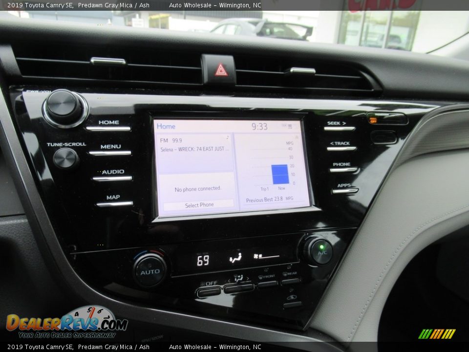 2019 Toyota Camry SE Predawn Gray Mica / Ash Photo #17