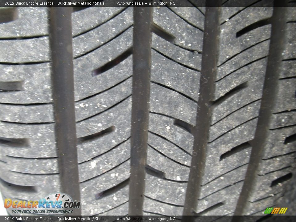 2019 Buick Encore Essence Quicksilver Metallic / Shale Photo #9