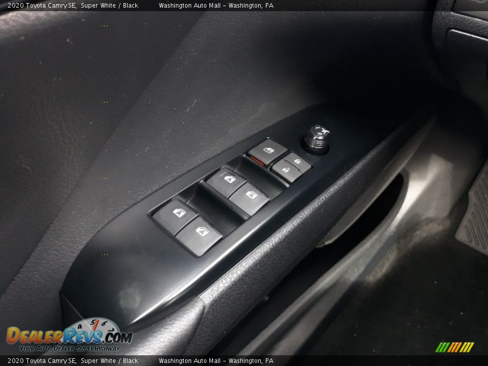 2020 Toyota Camry SE Super White / Black Photo #8
