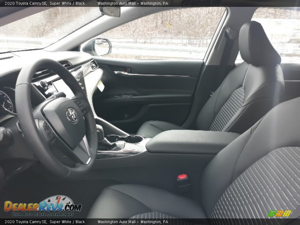 2020 Toyota Camry SE Super White / Black Photo #22