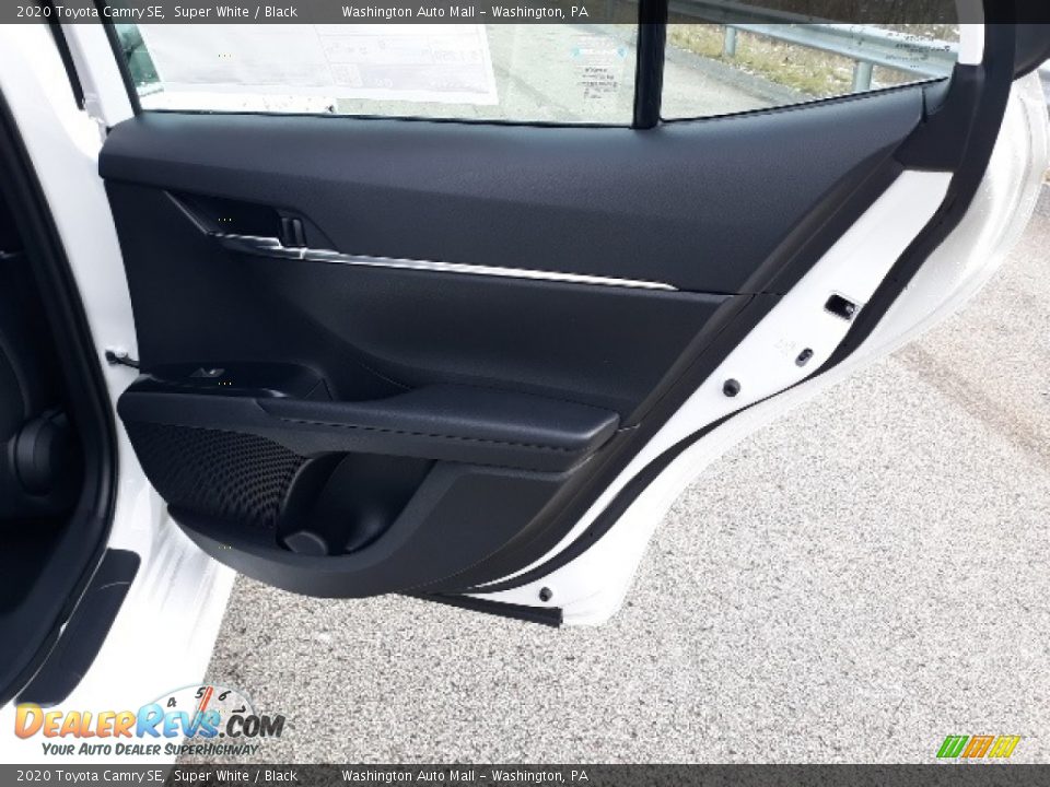 2020 Toyota Camry SE Super White / Black Photo #36