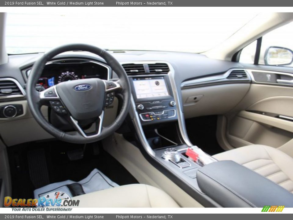 2019 Ford Fusion SEL White Gold / Medium Light Stone Photo #23