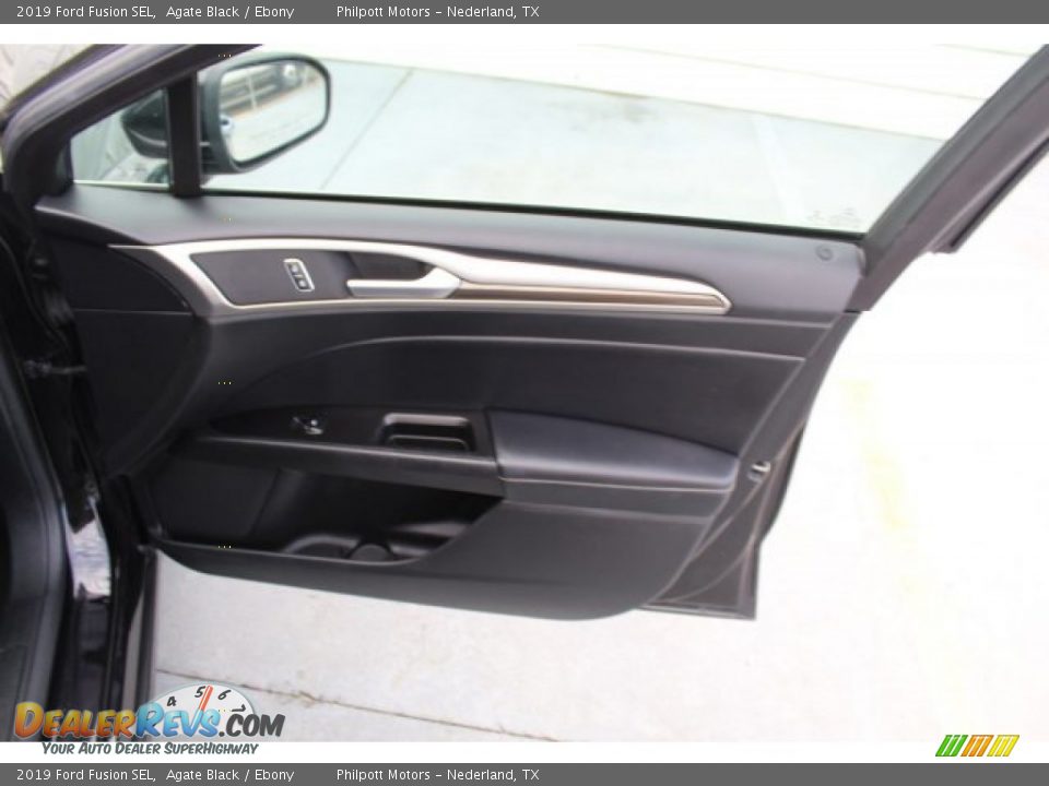 2019 Ford Fusion SEL Agate Black / Ebony Photo #24