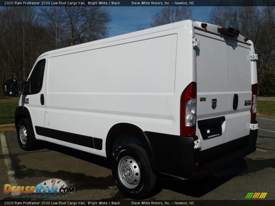 2020 Ram ProMaster 1500 Low Roof Cargo Van Bright White / Black Photo #8