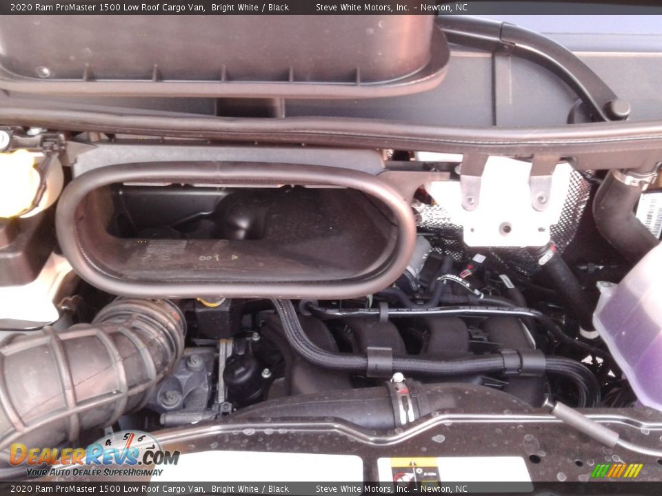 2020 Ram ProMaster 1500 Low Roof Cargo Van Bright White / Black Photo #9