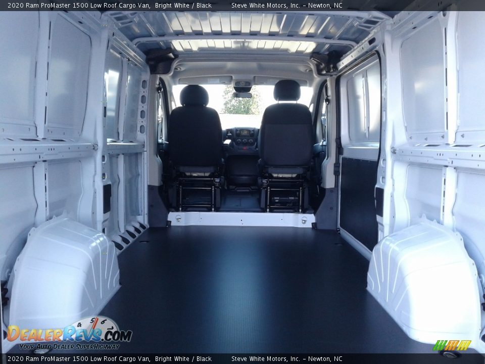 2020 Ram ProMaster 1500 Low Roof Cargo Van Bright White / Black Photo #12