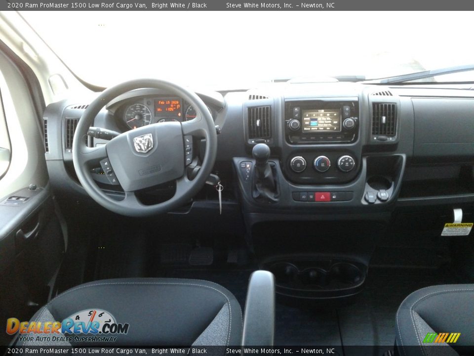 2020 Ram ProMaster 1500 Low Roof Cargo Van Bright White / Black Photo #14