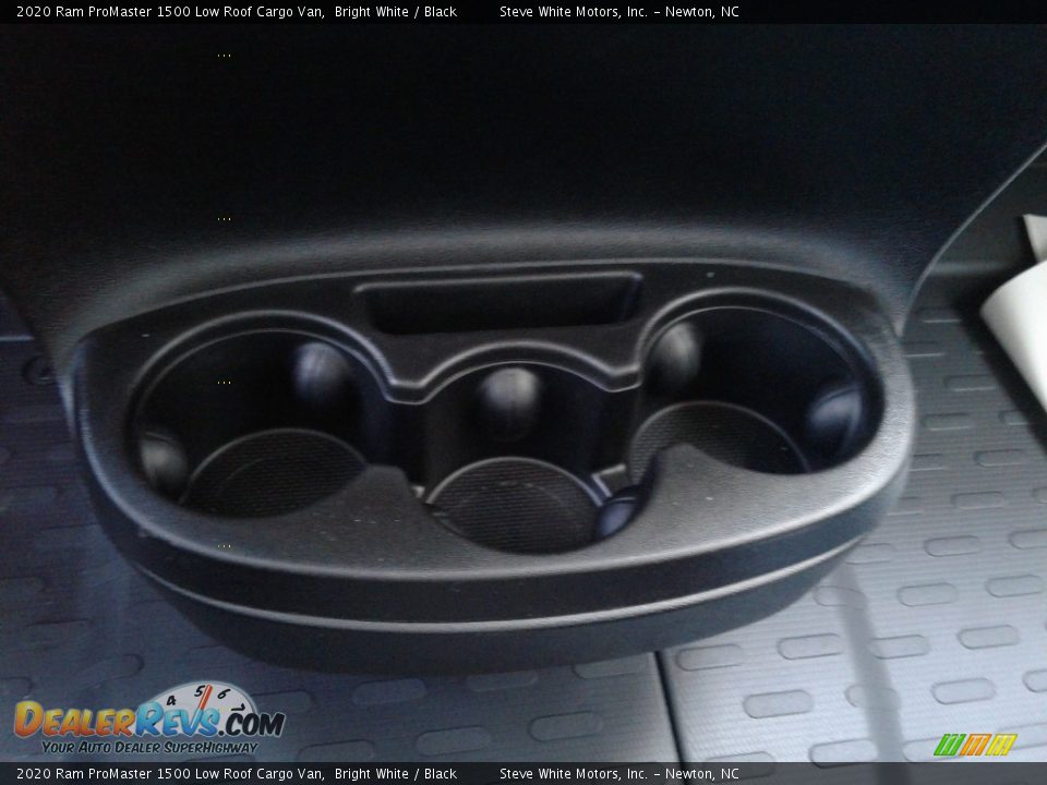 2020 Ram ProMaster 1500 Low Roof Cargo Van Bright White / Black Photo #25