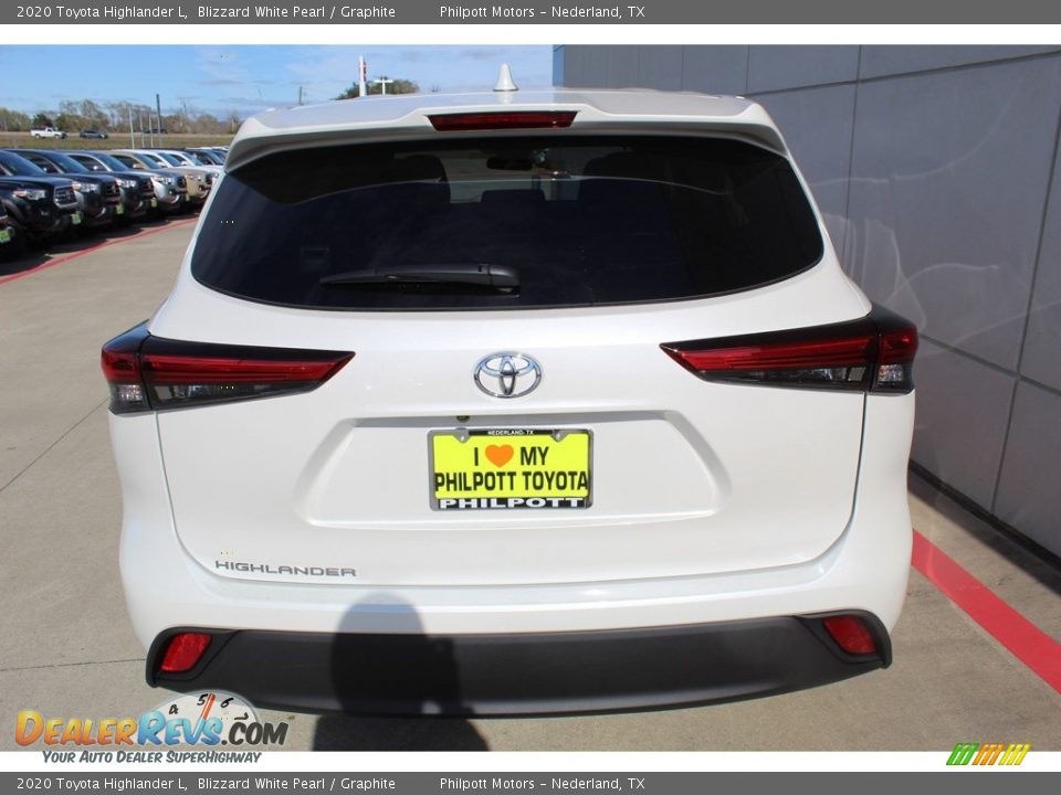 2020 Toyota Highlander L Blizzard White Pearl / Graphite Photo #7