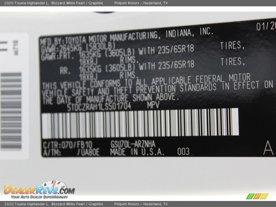 2020 Toyota Highlander L Blizzard White Pearl / Graphite Photo #24