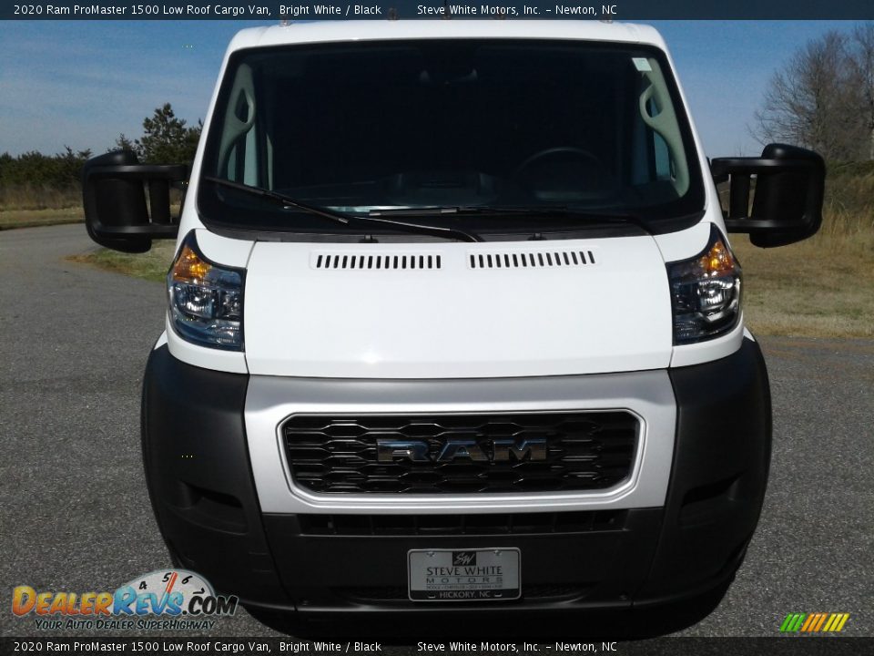 2020 Ram ProMaster 1500 Low Roof Cargo Van Bright White / Black Photo #3