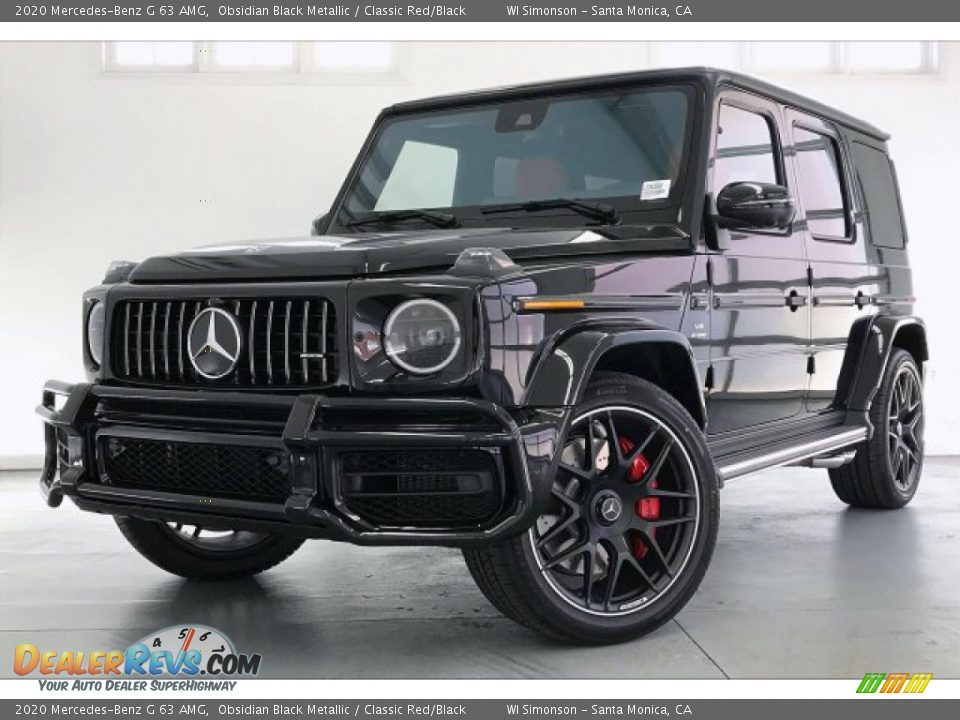 Front 3/4 View of 2020 Mercedes-Benz G 63 AMG Photo #12