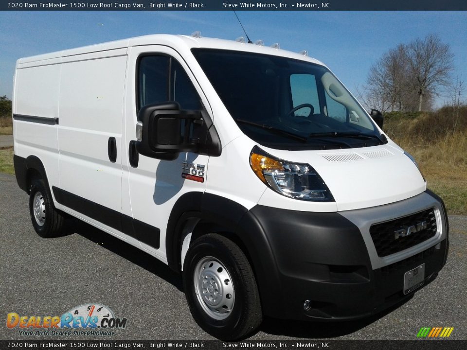 2020 Ram ProMaster 1500 Low Roof Cargo Van Bright White / Black Photo #4