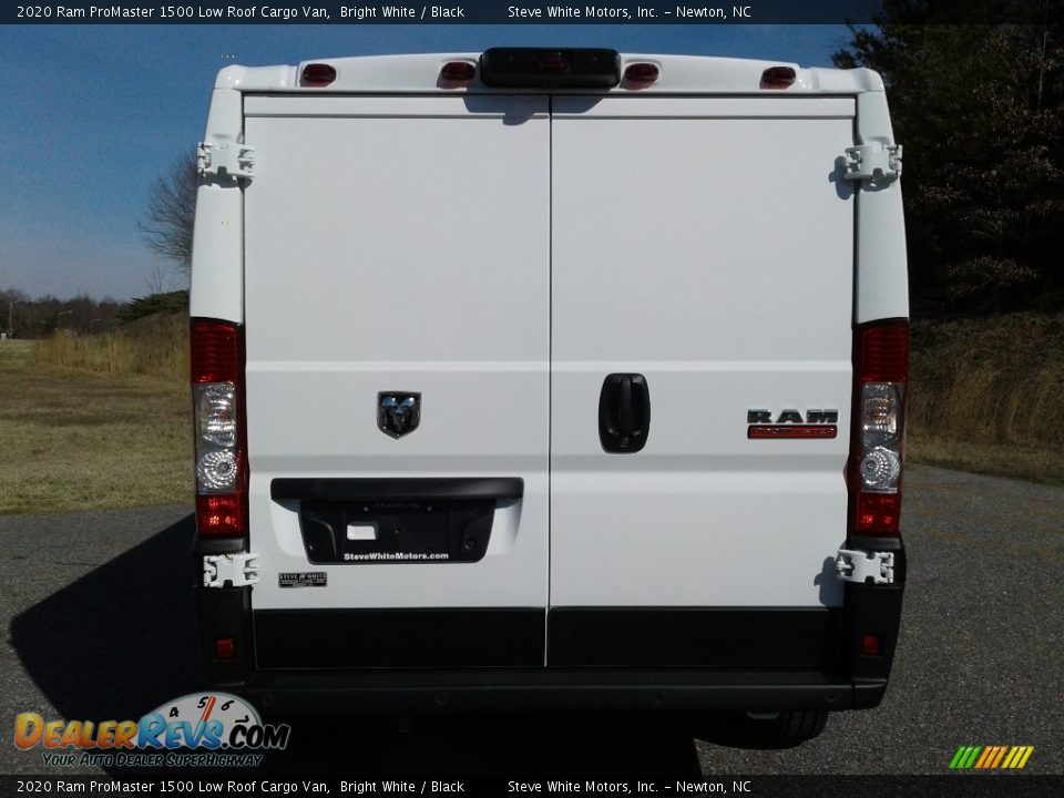 2020 Ram ProMaster 1500 Low Roof Cargo Van Bright White / Black Photo #7