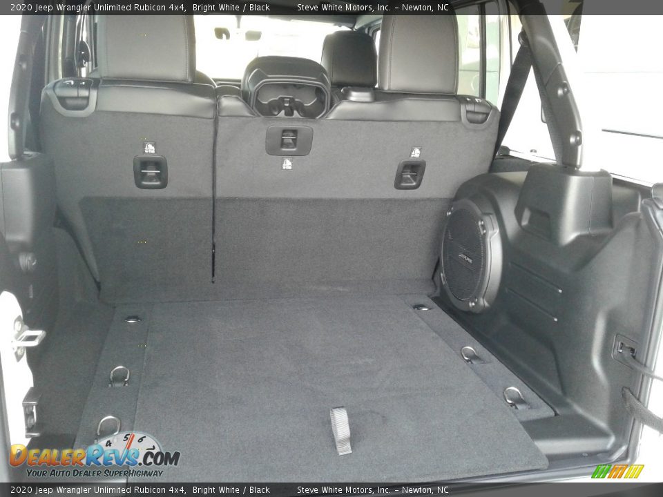 2020 Jeep Wrangler Unlimited Rubicon 4x4 Bright White / Black Photo #14