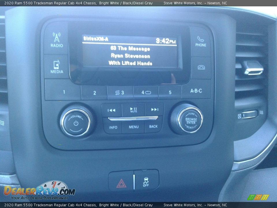 2020 Ram 5500 Tradesman Regular Cab 4x4 Chassis Bright White / Black/Diesel Gray Photo #18