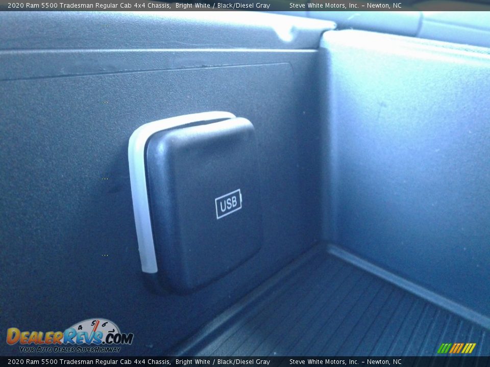 2020 Ram 5500 Tradesman Regular Cab 4x4 Chassis Bright White / Black/Diesel Gray Photo #21