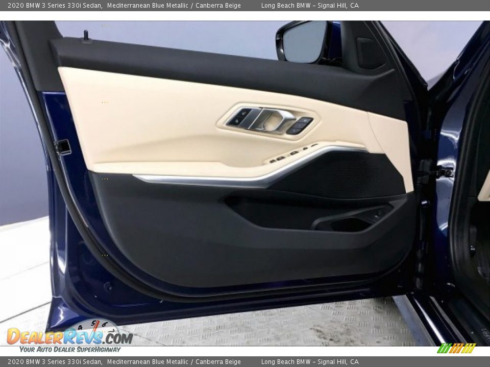Door Panel of 2020 BMW 3 Series 330i Sedan Photo #21