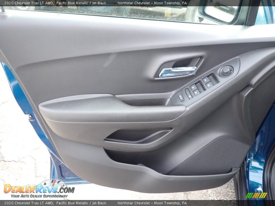 2020 Chevrolet Trax LT AWD Pacific Blue Metallic / Jet Black Photo #14