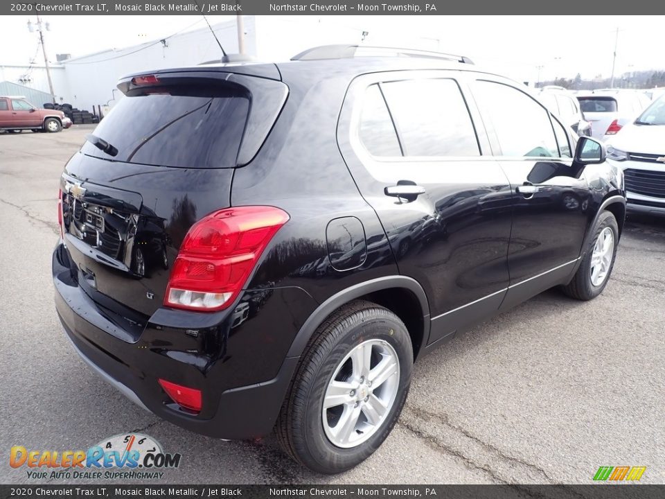 2020 Chevrolet Trax LT Mosaic Black Metallic / Jet Black Photo #5