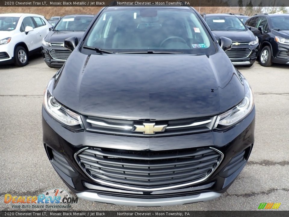 2020 Chevrolet Trax LT Mosaic Black Metallic / Jet Black Photo #8