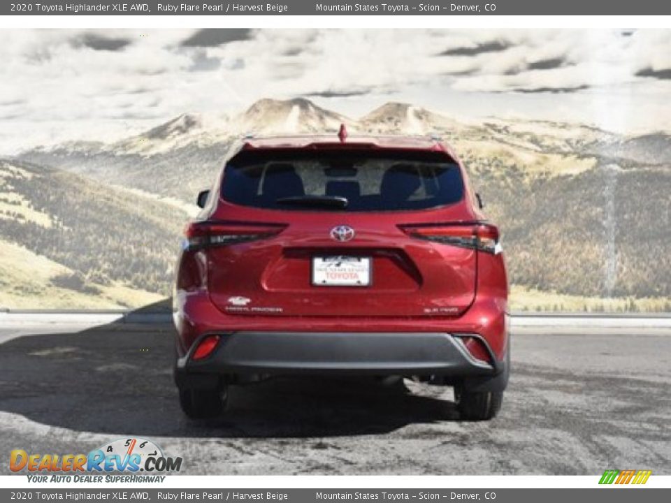 2020 Toyota Highlander XLE AWD Ruby Flare Pearl / Harvest Beige Photo #4