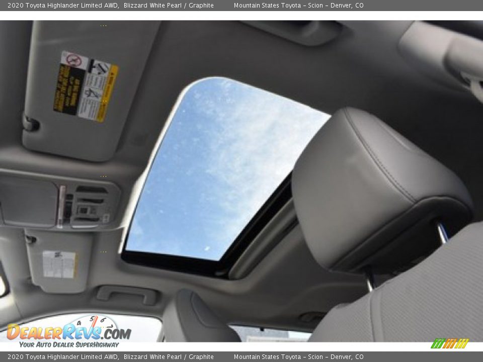 2020 Toyota Highlander Limited AWD Blizzard White Pearl / Graphite Photo #8