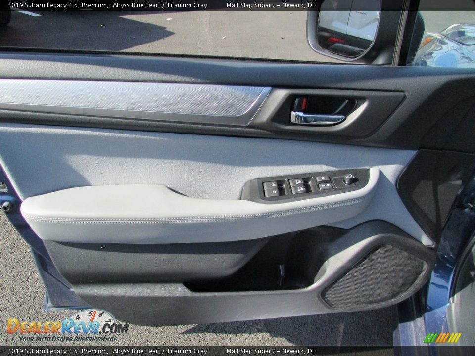 2019 Subaru Legacy 2.5i Premium Abyss Blue Pearl / Titanium Gray Photo #14