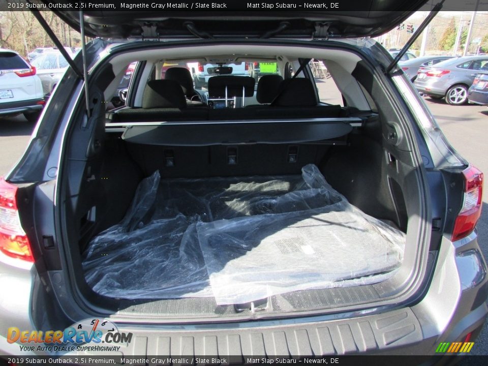 2019 Subaru Outback 2.5i Premium Magnetite Gray Metallic / Slate Black Photo #20