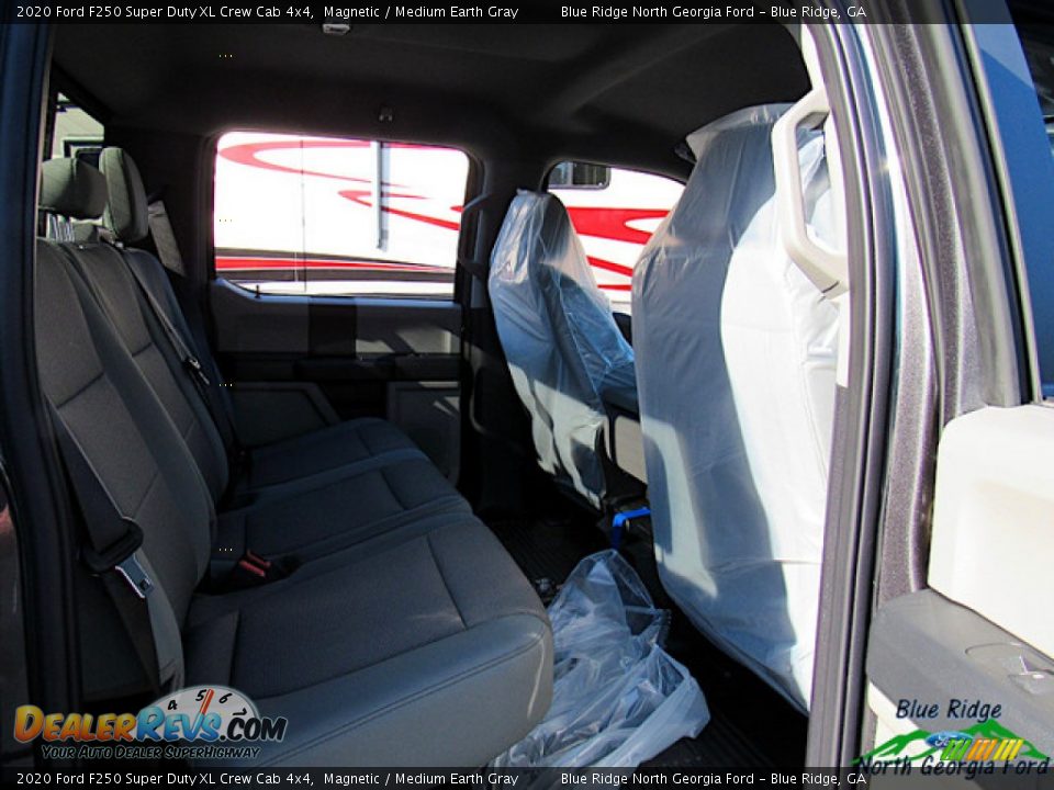 2020 Ford F250 Super Duty XL Crew Cab 4x4 Magnetic / Medium Earth Gray Photo #13