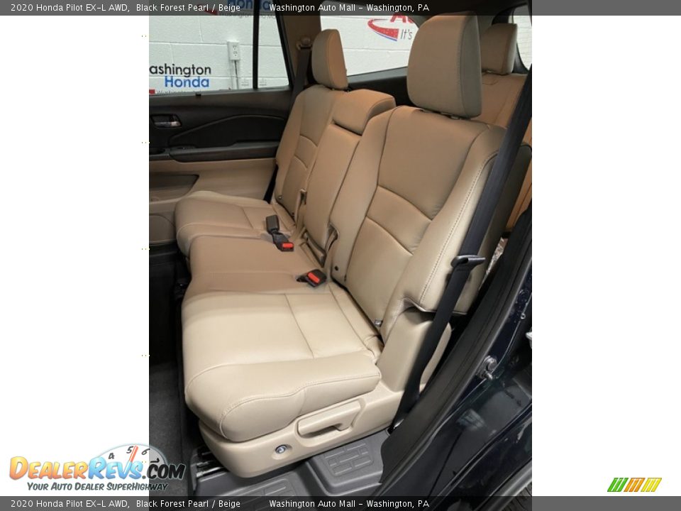 2020 Honda Pilot EX-L AWD Black Forest Pearl / Beige Photo #17