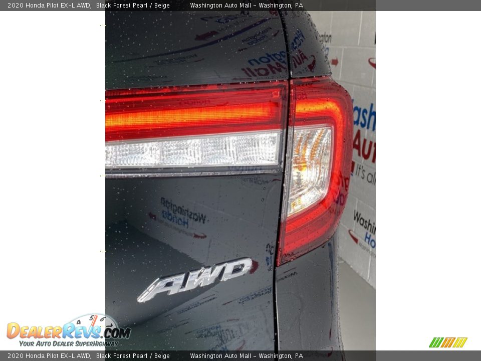 2020 Honda Pilot EX-L AWD Black Forest Pearl / Beige Photo #25