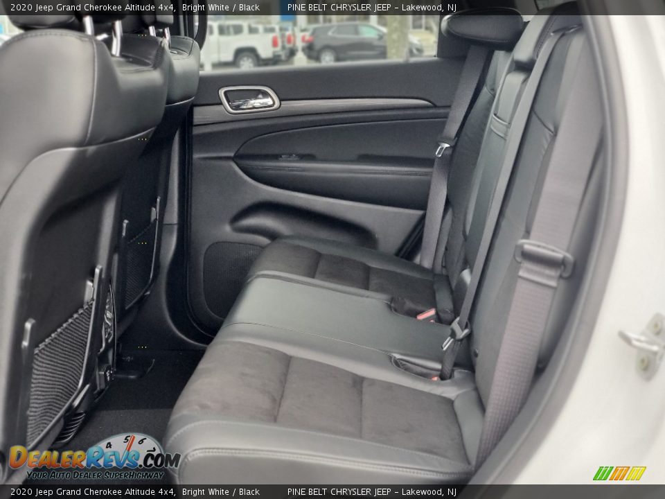 2020 Jeep Grand Cherokee Altitude 4x4 Bright White / Black Photo #6