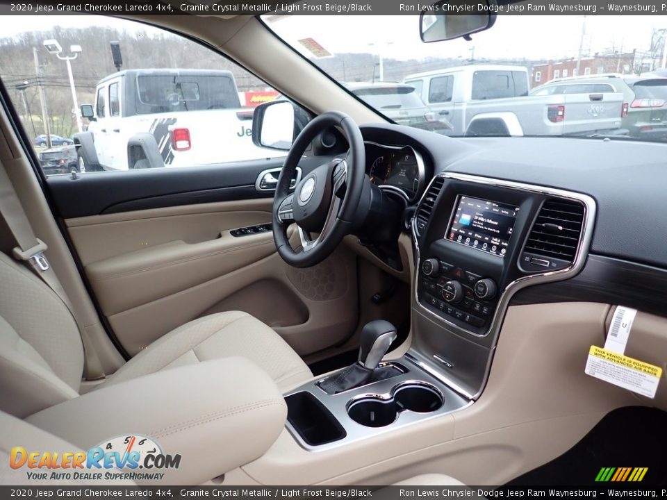 2020 Jeep Grand Cherokee Laredo 4x4 Granite Crystal Metallic / Light Frost Beige/Black Photo #9