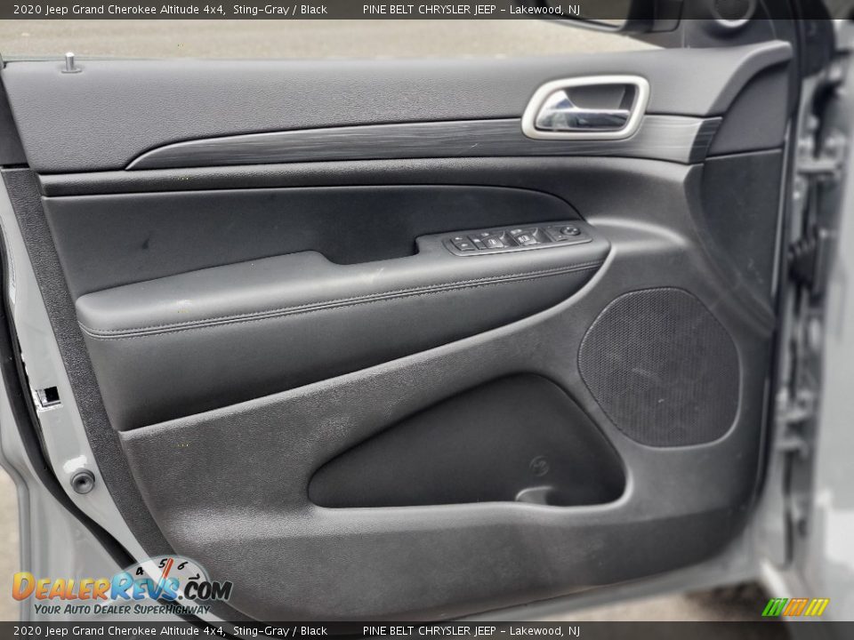 2020 Jeep Grand Cherokee Altitude 4x4 Sting-Gray / Black Photo #8