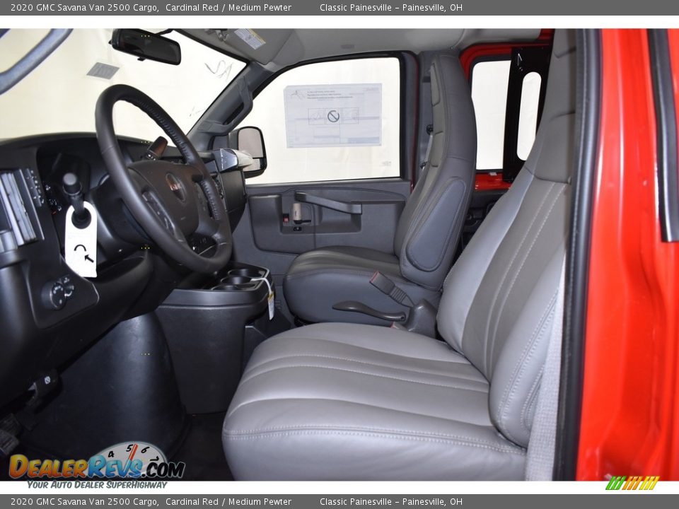 2020 GMC Savana Van 2500 Cargo Cardinal Red / Medium Pewter Photo #5