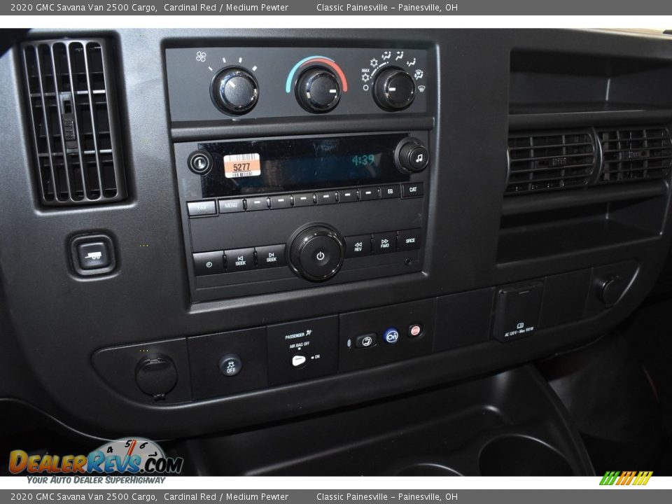 2020 GMC Savana Van 2500 Cargo Cardinal Red / Medium Pewter Photo #10